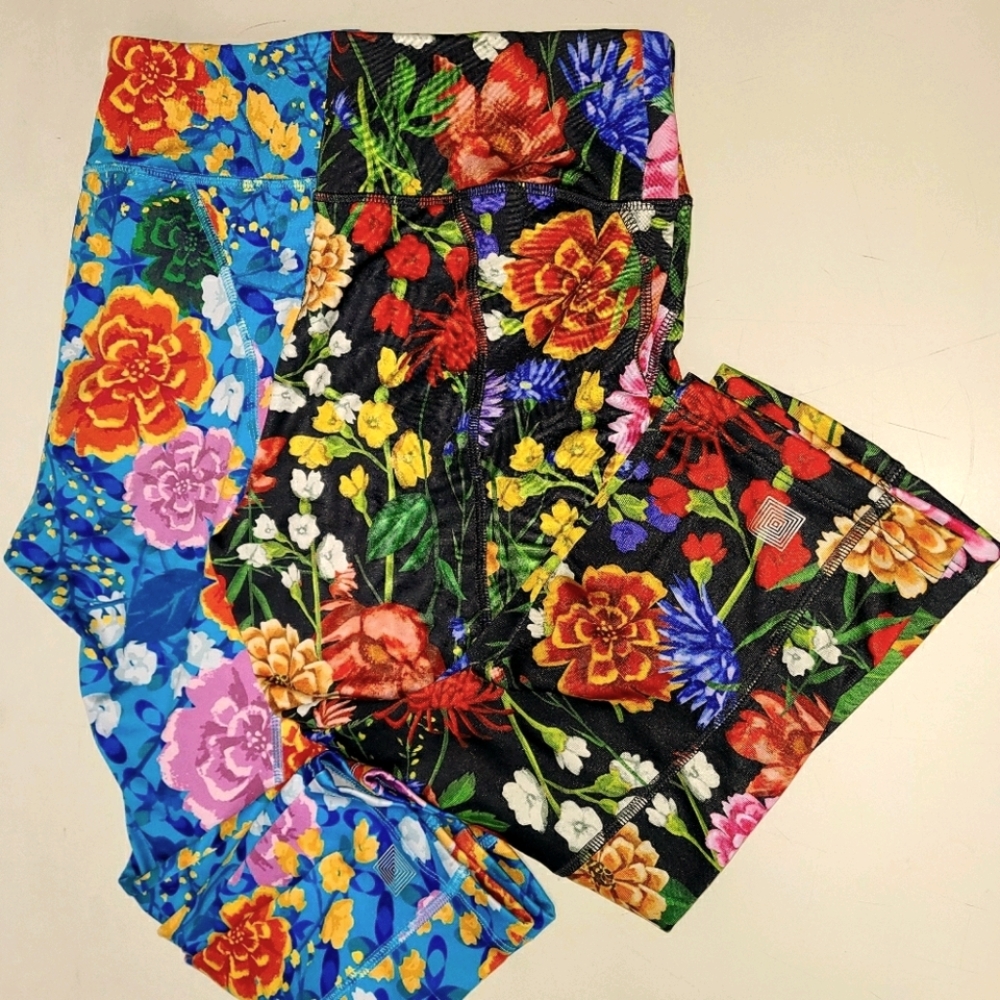 2 LuLaRoe Athletic Capri